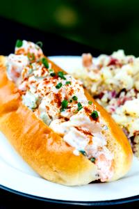 1 sandwich Shrimp Roll