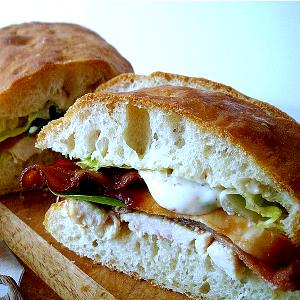 1 Sandwich Supreme Club / Ciabatta