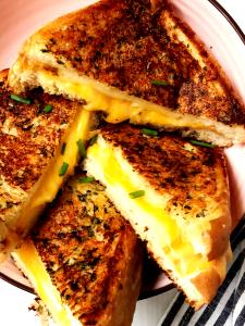 1 sandwich Texas Toast Grilled Cheese