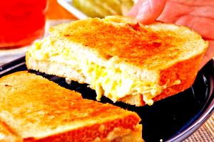 1 Sandwich Ultimate Grilled Cheese Sandwich
