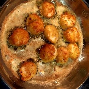 1 Scallop Breaded Fried Meatless Scallops (with Meat Substitute)