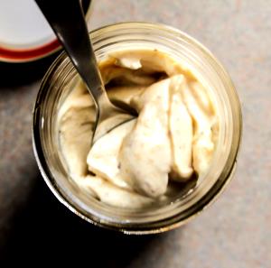 1 serving (0.5 oz) Mayo-Onion Sauce