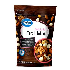 1 serving (1 oz) Deluxe Trail Mix