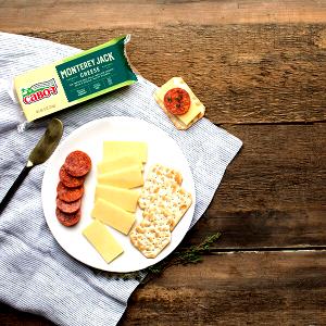 1 serving (1 oz) Fat Free Monterey Jack