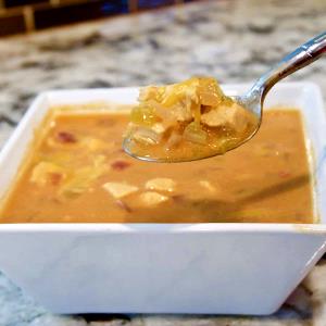 1 serving (10 oz) Chicken Queso Tortilla Soup (Regular)