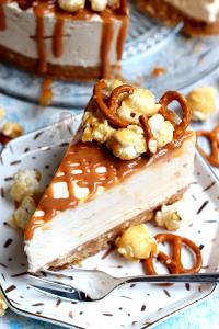 1 serving (100 g) Salted Caramel Cheesecake