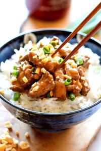 1 serving (105 g) Thai Beef and Peanut