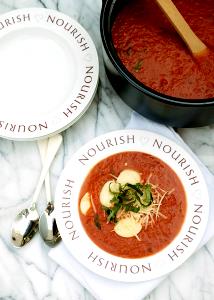 1 serving (10.58 oz) Tomato Basil Ravioletti Soup
