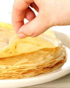 1 serving (119 g) Plain Crepe