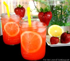 1 serving (12 oz) Fresh Strawberry Lemonade (Kids)