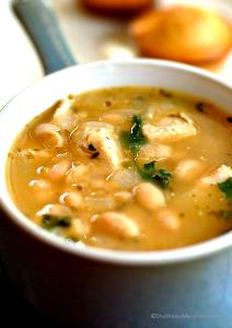 1 serving (12 oz) White Bean Chicken Chili Soup (Regular)
