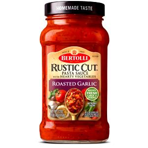 1 serving (121 g) Rustic Cut Pasta Sauce Roasted Garlic
