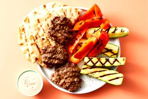 1 serving (12.3 oz) Mediterranean Sliders (1500)