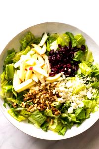 1 serving (13.4 oz) Apple Crunch Salad
