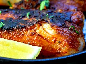 1 serving (14.8 oz) Cajun Blackened Cod Sandwich (2000)
