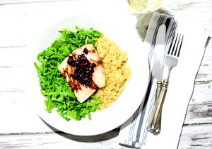 1 serving (15.5 oz) Pomegranate Glazed Mahi Mahi (2000)