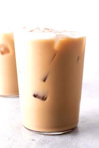 1 serving (16 oz) Blonde Vanilla Latte (Grande)