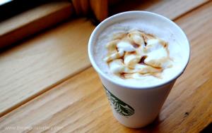 1 serving (16 oz) Caramel Flan Latte (Grande)