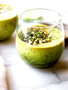 1 serving (16 oz) Cocoa Matcha Shake