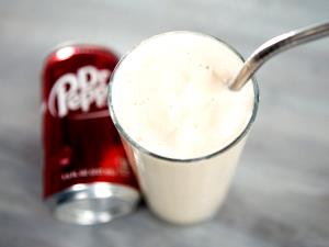 1 serving (16 oz) Dr. Pepper Shake (Medium)