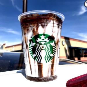 1 serving (16 oz) Hazelnut Mocha Macchiato with Coconut Milk (Grande)