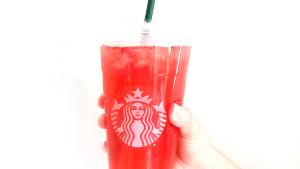 1 serving (16 oz) Strawberry Acai Refresher (Grande)