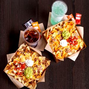 1 serving (16.5 oz) Grande Nachos