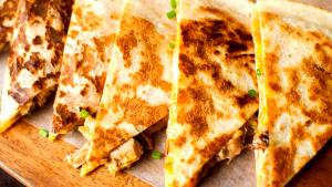 1 serving (169 g) Cheese Quesadilla (Kid