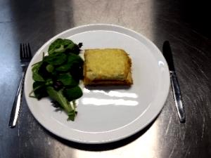 1 serving (184 g) Lasagna