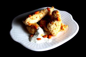 1 serving 2+2 Kickin Buffalo Chicken Strips
