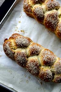 1 serving (2 oz) Sesame Semolina Loaf