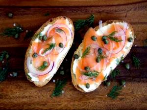 1 serving (20 g) Lox Cream Cheese