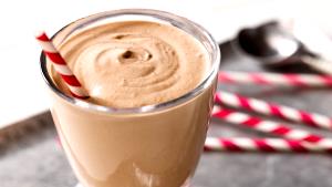 1 serving (20 oz) Chocolate Milk Shake (Large)