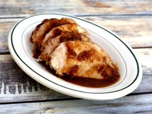 1 serving (201 g) Cranberry Apple Pork Loin