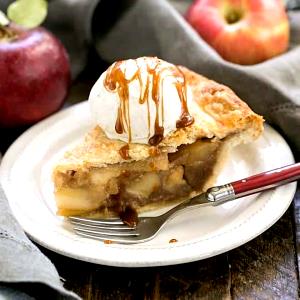 1 serving (203 g) Caramel Apple Pie (Slice)