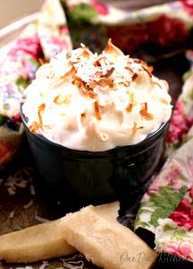 1 serving (208 g) Coconut Cream Pie (Slice)