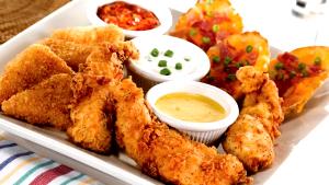 1 serving (214 g) Crispy Chicken Bacon & Swiss