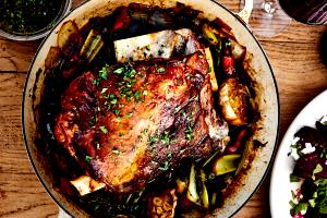1 Serving (218.0 G) Lamb Shoulder, cooked