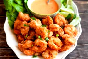 1 serving (221 g) Fried Buttermilk Shrimp