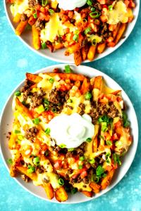 1 serving (227 g) Nacho Fries Supreme