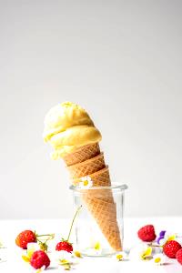 1 serving (227 g) Sweet Cream Ice Cream (Love It)