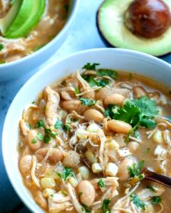 1 serving (227 g) White Chicken Chili