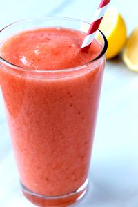 1 serving (24 oz) Lemonade Blended Fruit Beverage (Venti)