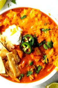 1 serving (252 g) Chicken Tortilla (Cup)