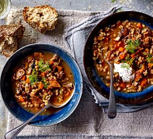 1 serving (255 g) Wild Mushroom Barley Soup