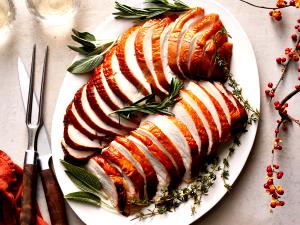 1 serving (272 g) Smoked Turkey & Swiss Sandwich