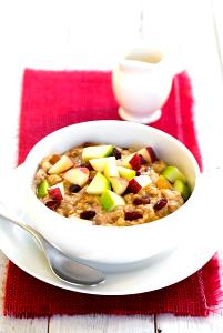 1 serving (280.7 g) Cran Apple Oatmeal
