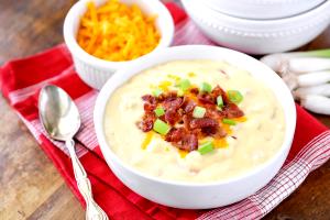 1 serving (288 g) Cheesy Potato Soup (Bowl)