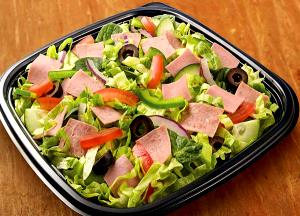 1 serving (316 g) Cold Cut Trio Salad