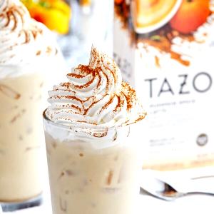 1 serving (32 oz) Pumpkin Spice Iced Latte (Large)